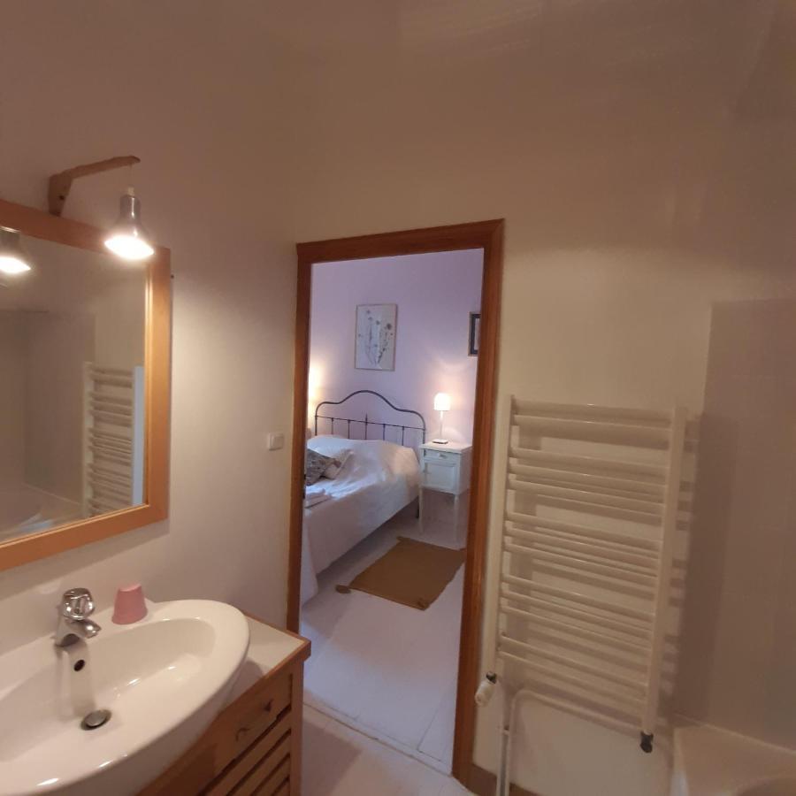 Les Chambres Du Logis Du Chatelier Bressuire Buitenkant foto